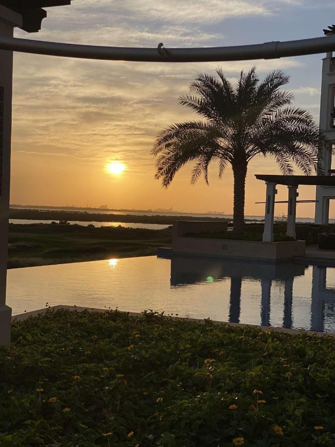 Yas Island Apartment Abu Dhabi Bagian luar foto