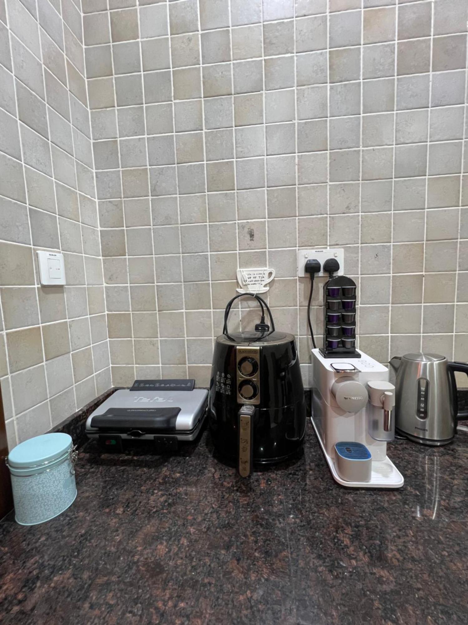 Yas Island Apartment Abu Dhabi Bagian luar foto