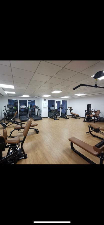Yas Island Apartment Abu Dhabi Bagian luar foto